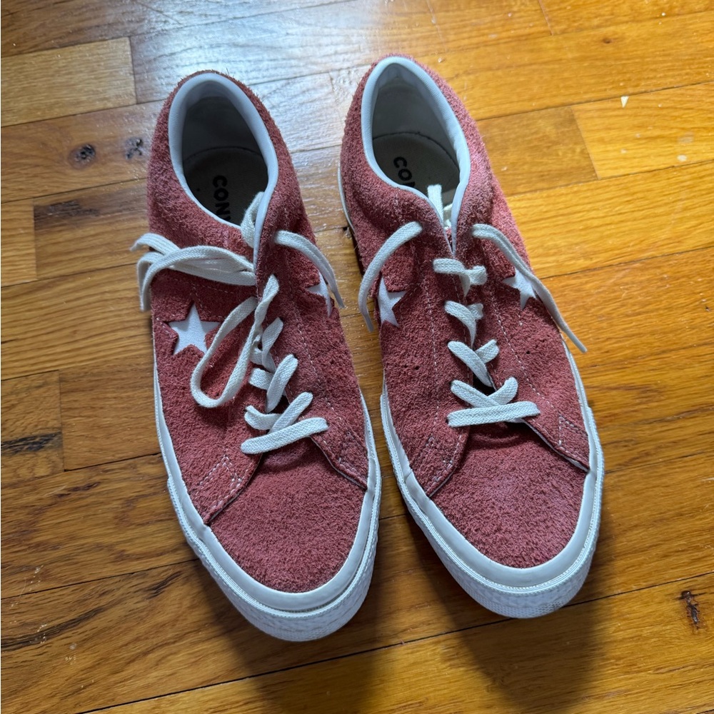 Converse One Star Suede Low Top Sneakers - Rose